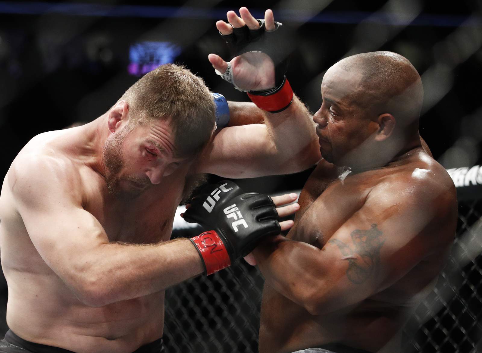 UFC legacies on line for Miocic-Cormier trilogy title fight
