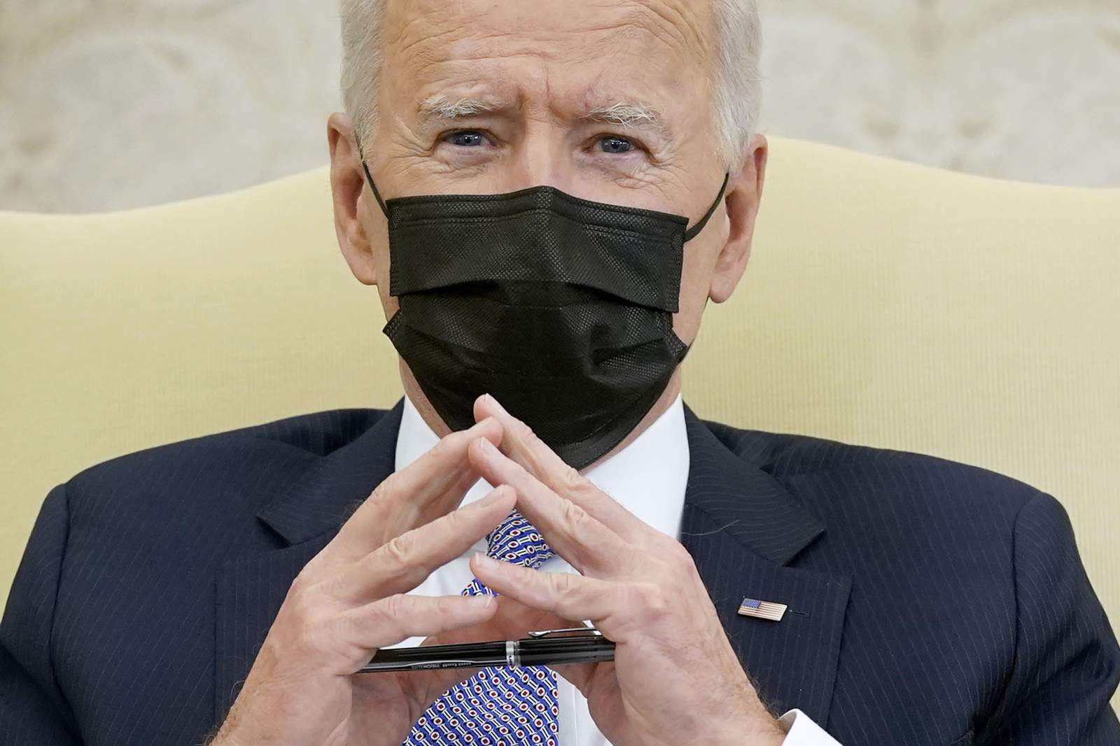 Biden aims for bipartisanship but applies stealthy pressure