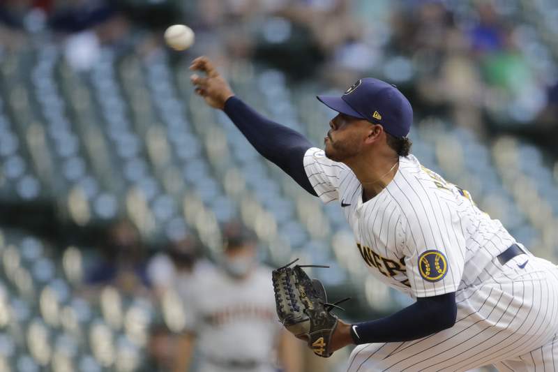 Brewers' Freddy Peralta has no-hitter through 6 on birthday