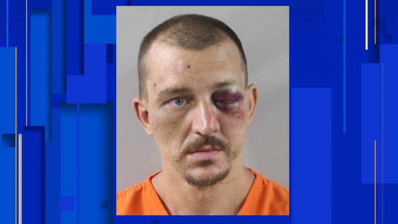 Florida man accused of killing girlfriend, attacking deputy
