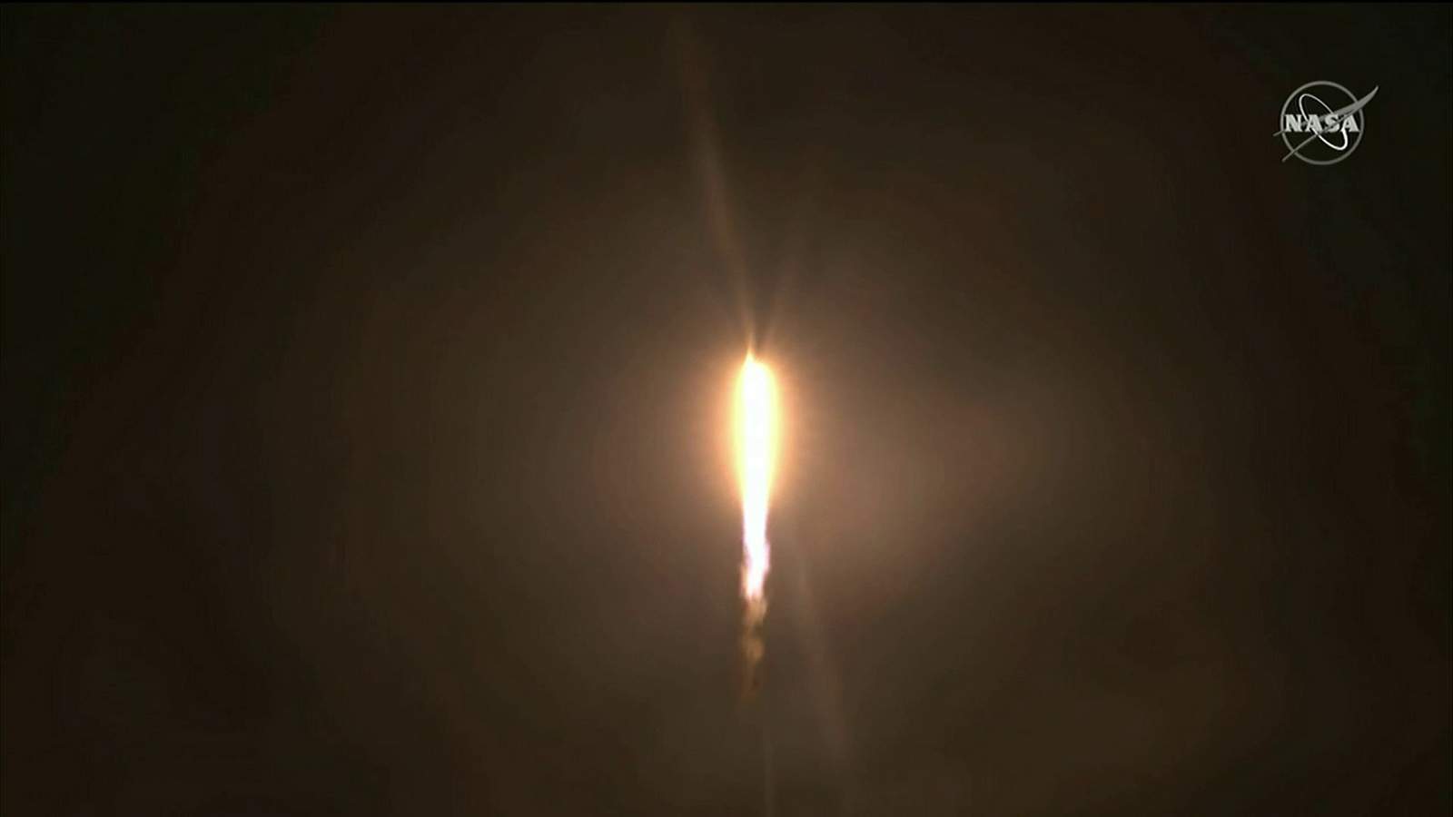 4 astronauts successfully launched into space from Cape Canaveral
