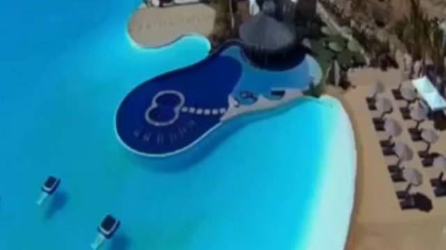 Nation S First Crystal Clear Lagoon Opens In Tampa Bay