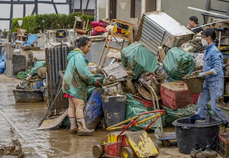 Europe flood death toll tops 160, costly rebuilding ahead