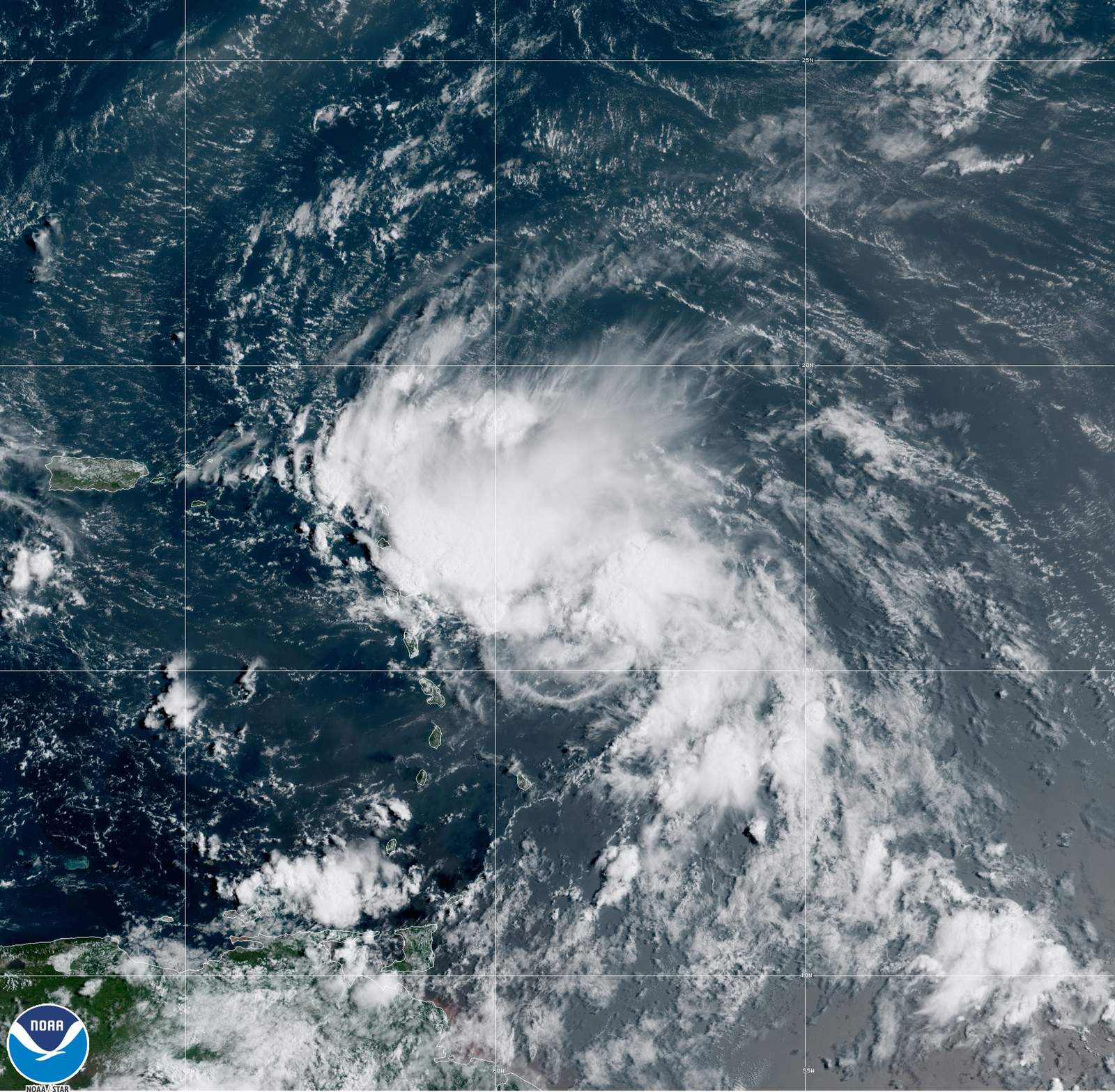2 tropical storms heading for double blow to US Gulf Coast