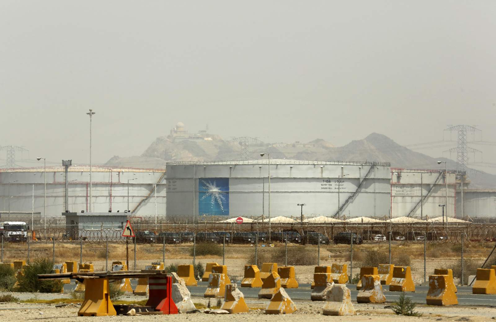 Saudi minister urges caution on oil production levels