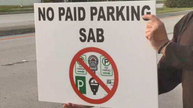 Paid parking, pot pharmacies & plastic take spotlight during meeting