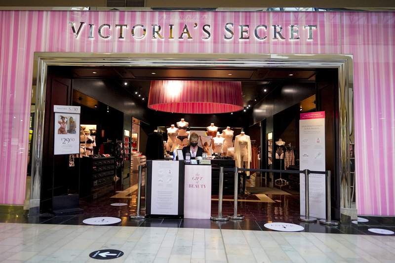 FILE - This Feb. 24, 2021 record  photograph  shows the entranceway  to a Victoria's Secret store   astatine  a buying  promenade  successful  Pittsburgh. Oregon officials judge   a $90 cardinal  colony  with the genitor  institution  of Victorias Secret guarantees an extremity  to its civilization  of harassment and fear. Under the settlement, Victorias Secret and Bath & Body Works, owned by L Brands Inc., committed to each   put  $45 cardinal  to support   employees from harassment and favoritism  and necessitate  accountability from executives erstwhile   misconduct occurs. (AP Photo/Keith Srakocic, File)